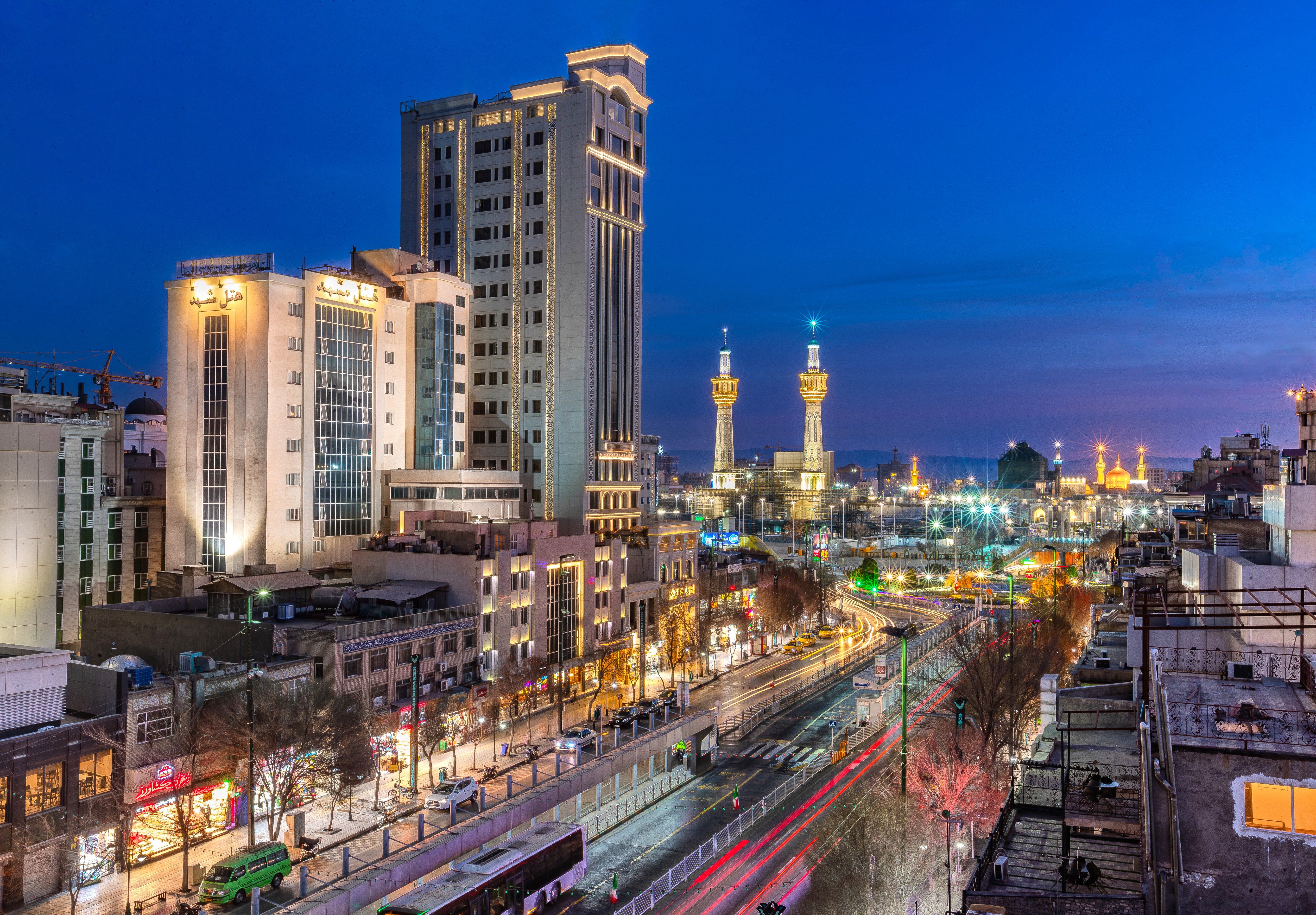 نمای ظاهری هتل مشهد 