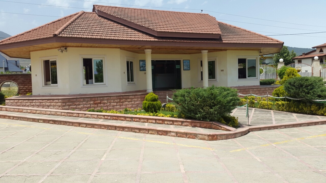 نمای ظاهری متل پارسیان 