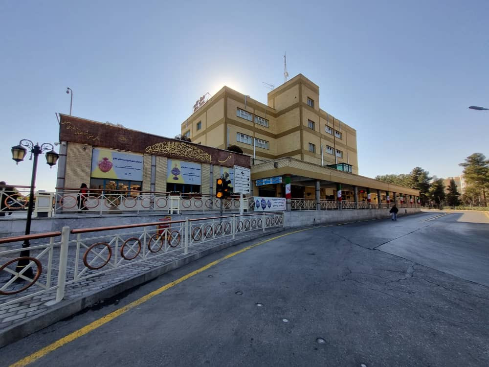 نمای ظاهری هتل کاوه 