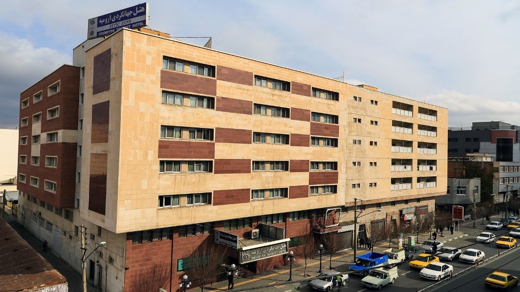 نمای ظاهری هتل جهانگردی 