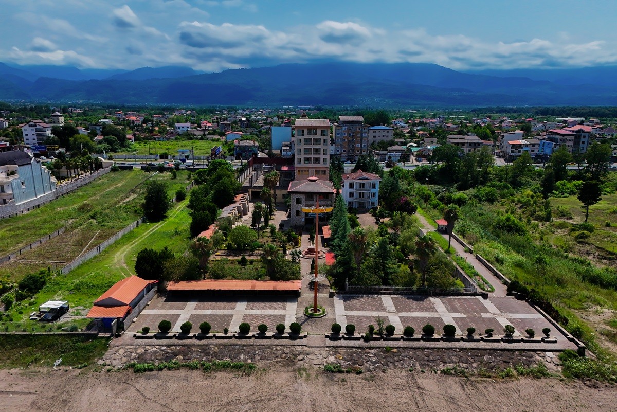 نمای ظاهری هتل الماس 