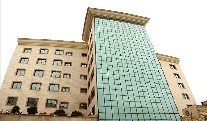 نمای ظاهری هتل صدر 