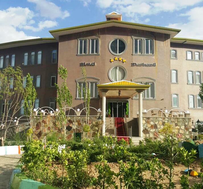 نمای ظاهری هتل دربند 