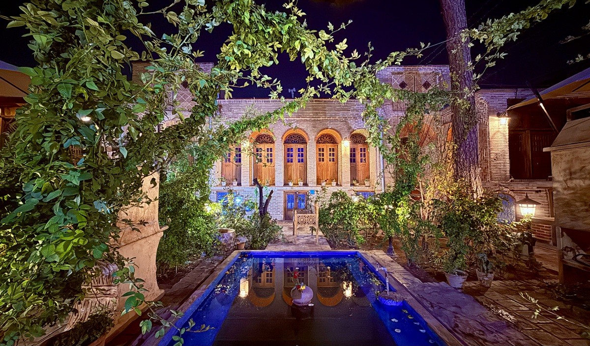 نمای ظاهری TraditionalHouse سنتی خانه بهروزی 