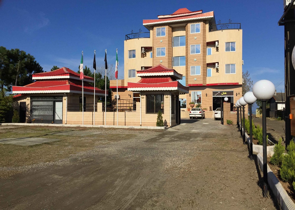 نمای ظاهری هتل پرشین 