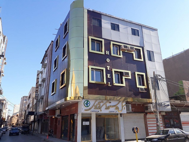 نمای ظاهری هتل آزادی 