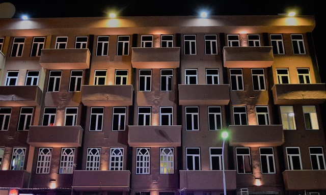 نمای ظاهری هتل زیبا 