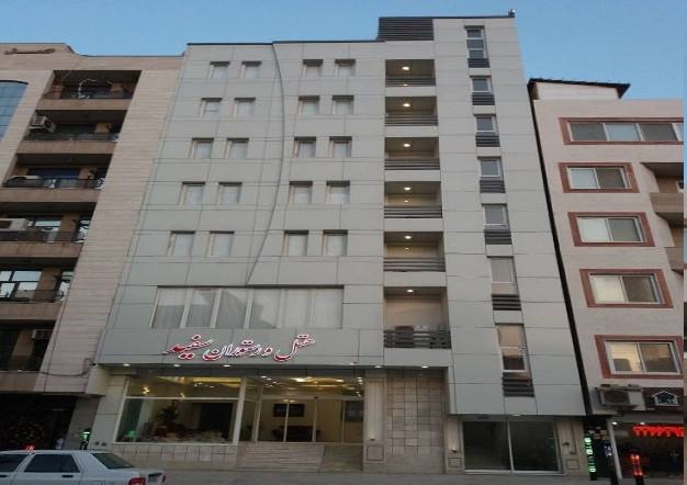 نمای ظاهری آپارتمان سفید 