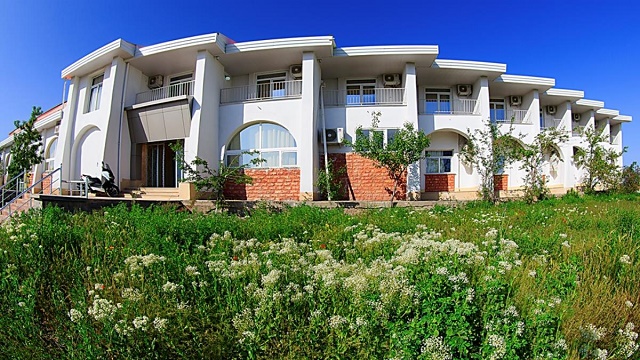 View of Jahangardi Hotel 
