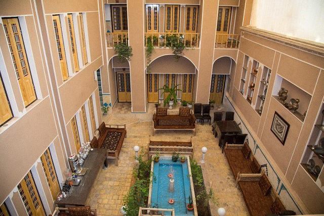 نمای ظاهری TraditionalHouse الماس 