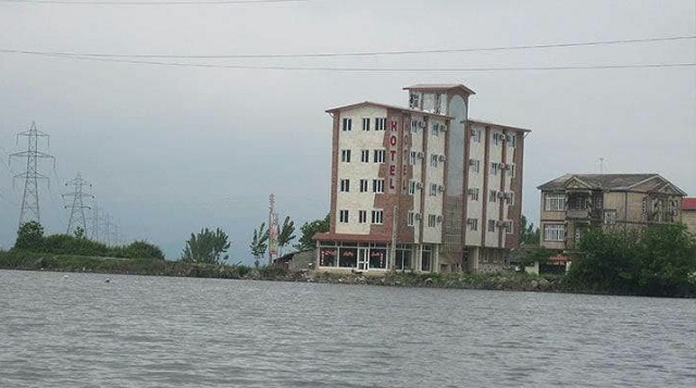 نمای ظاهری هتل نگین استیل 