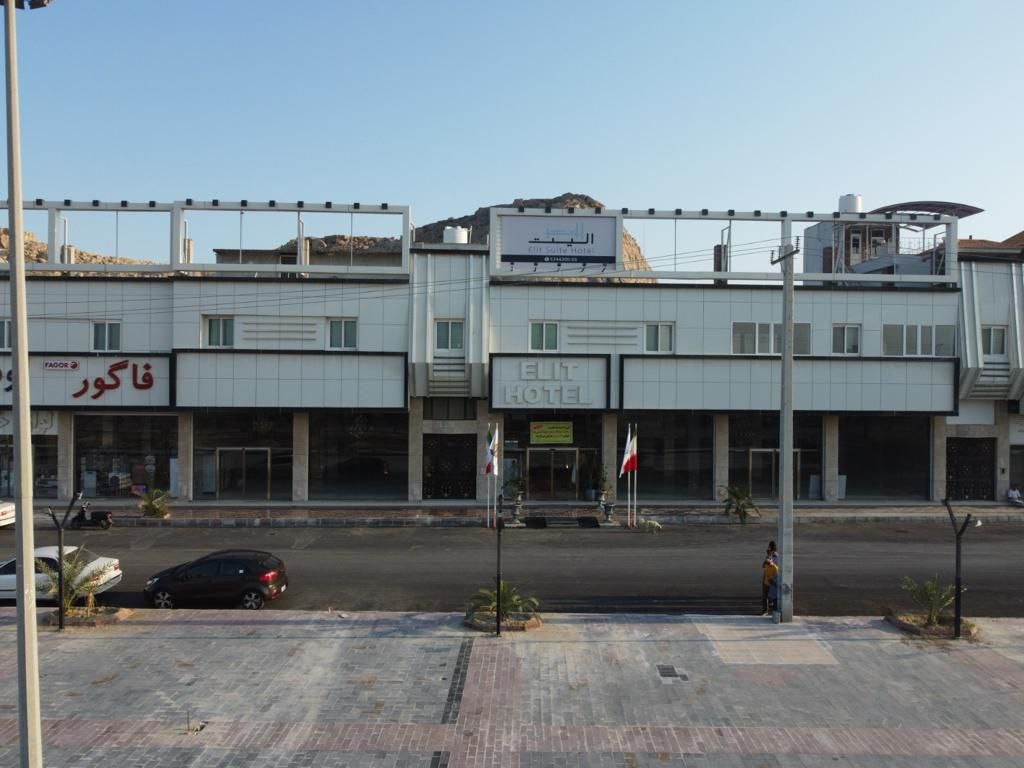 نمای ظاهری آپارتمان الیت 