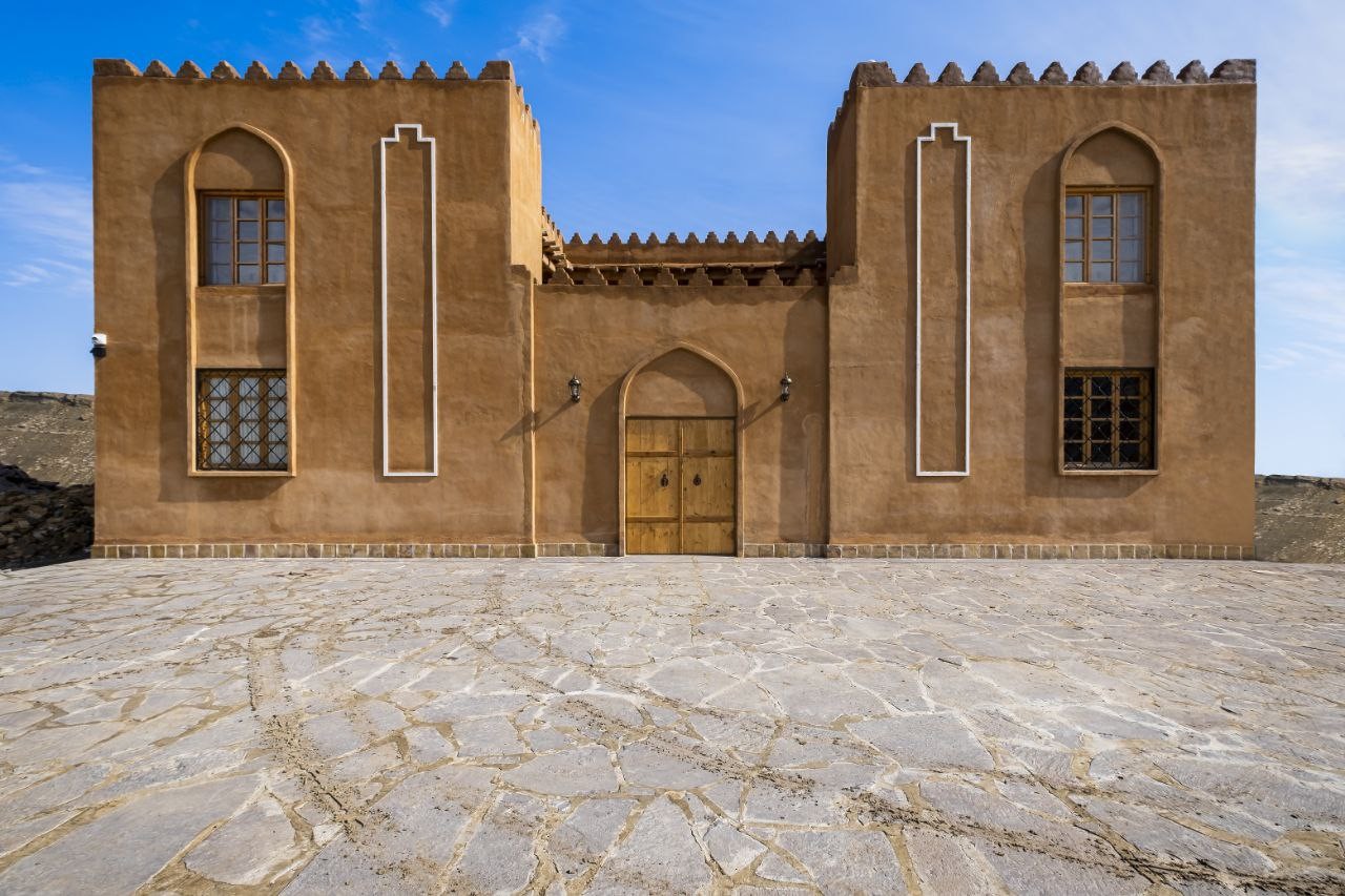 نمای ظاهری TraditionalHouse طرقه 