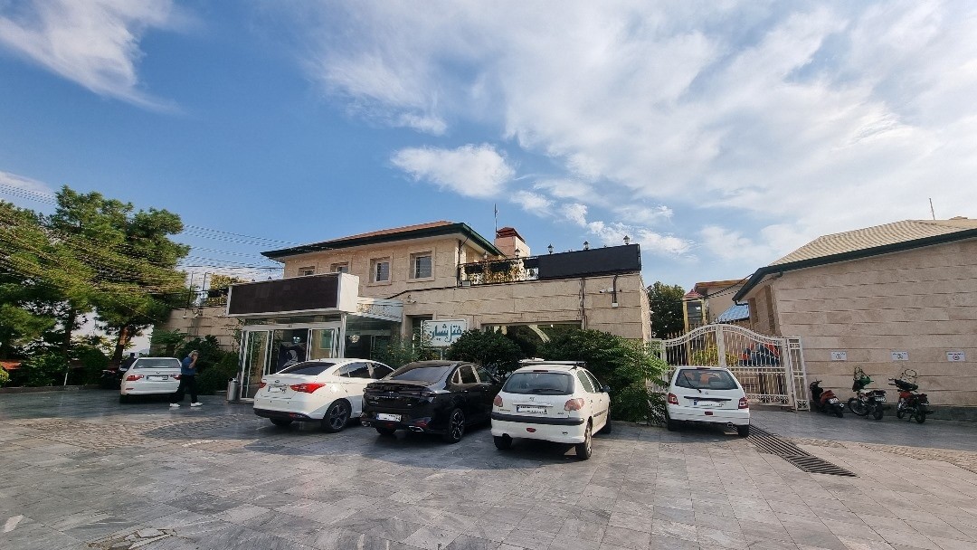 نمای ظاهری متل شیان 