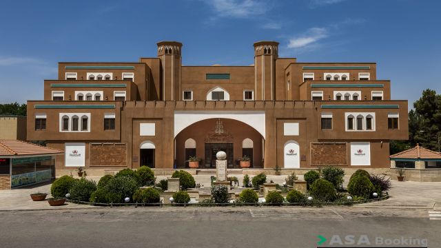 نمای ظاهری هتل صفائیه