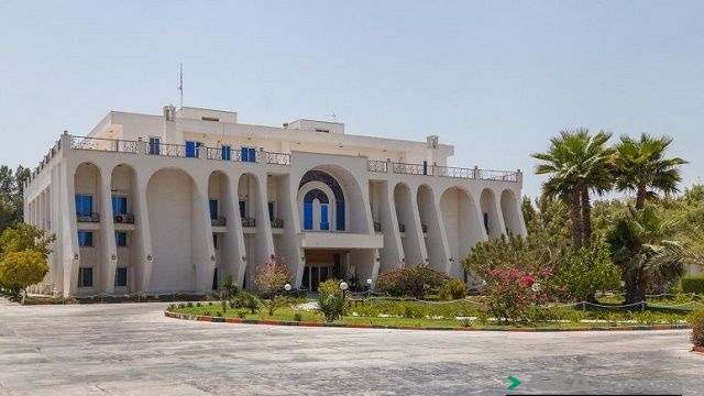 نمای ظاهری هتل آفتاب شرق