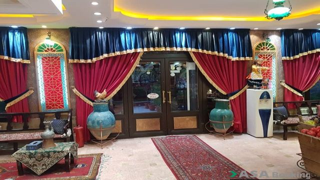 نمای ظاهری هتل ابیانه