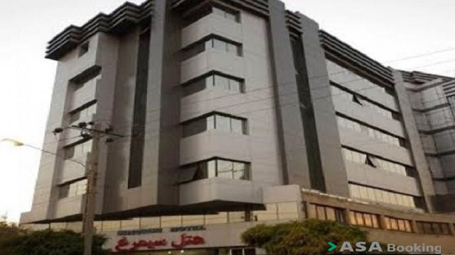 نمای ظاهری هتل سیمرغ