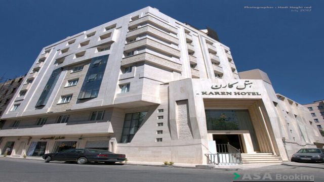 نمای ظاهری هتل کارن