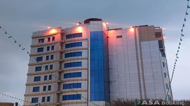 نمای ظاهری هتل سایه