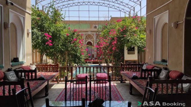View of Traditional Kohan Kashaneh Hotel,