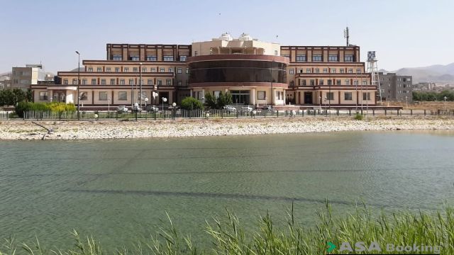نمای ظاهری هتل پیام