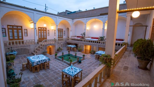 View of Kashaneh Roshan TraditionalHouse,