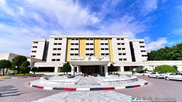 هتل پردیسان مشهد نمای بیرونی 1