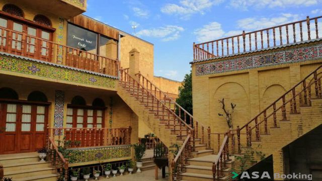 اقامتگاه سنتی فروغ مهر شیراز فضای داخلی ا