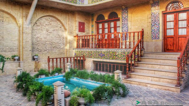اقامتگاه سنتی فروغ مهر شیراز فضای داخلی ا