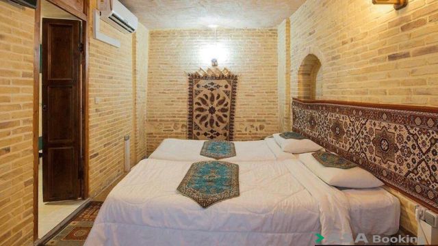 اقامتگاه سنتی فروغ مهر شیراز اتاق دو تخته 