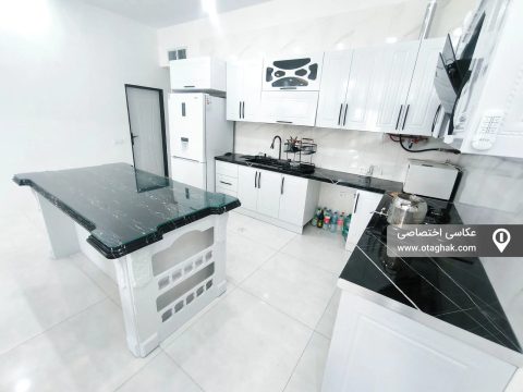 استخردار آبگرم یاس آبی