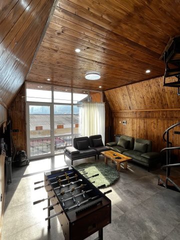 جنگلی کوروش با جکوزی