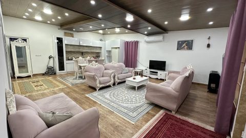 استخردار آبگرم سهند (۲) با جکوزی - پذیرایی