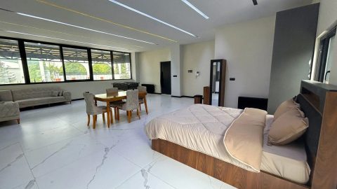 با دو استخر آبگرم جنگلی ایل راد